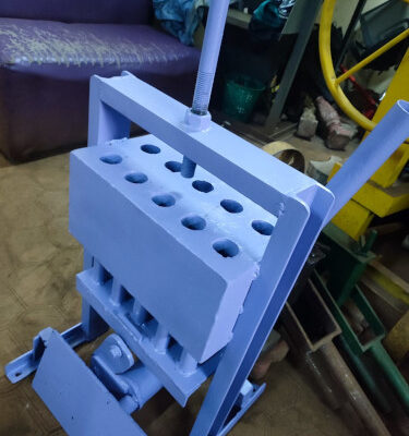 manual charcoal briquetting machine