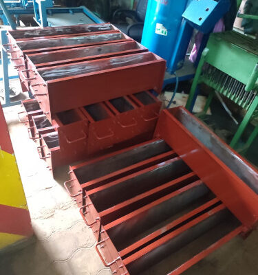 Road Kerb Mold