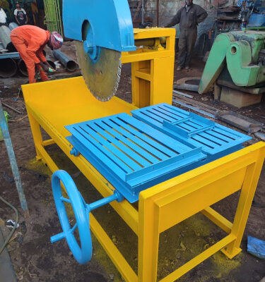 diesel engine stone cutting machine